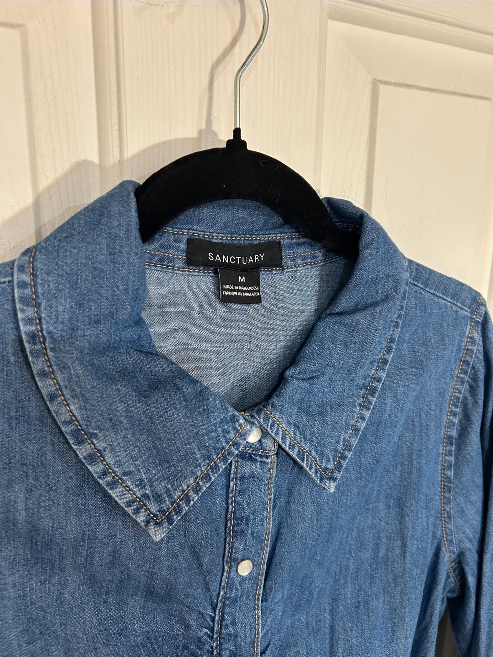Sanctuary Ruched Denim Button Down Western Pearl Snap Shirt Medium - Picture 6 of 8
